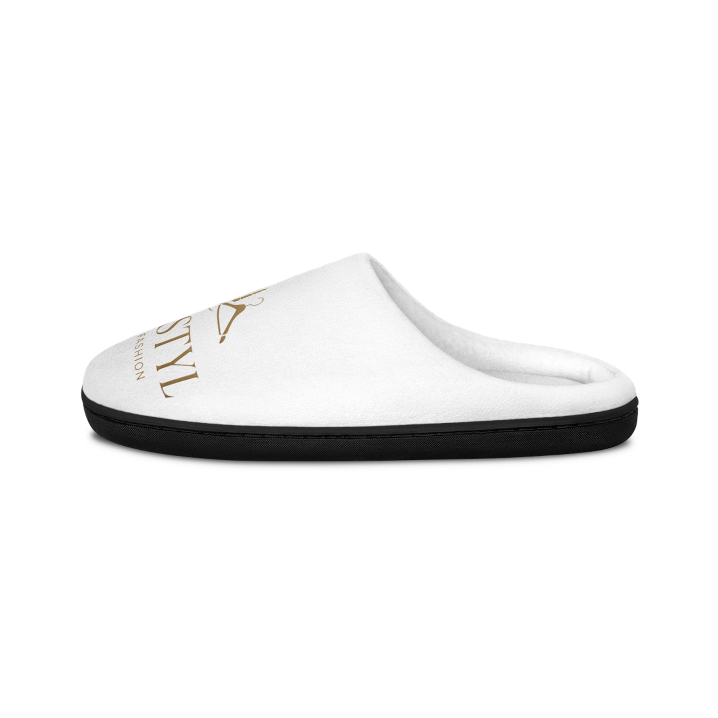 Luxury at Your Feet: Christyl’s Chic Indoor Slippers